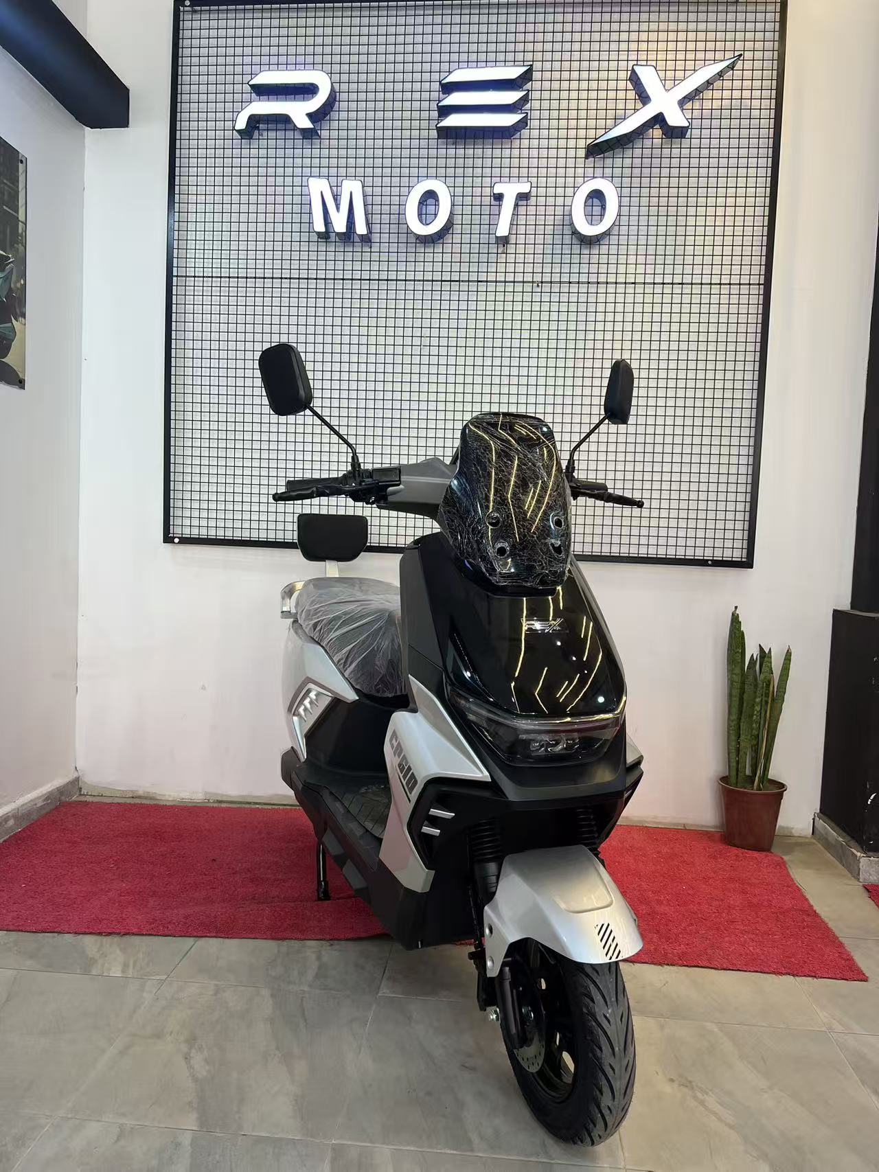 REX CP610 1500 W
