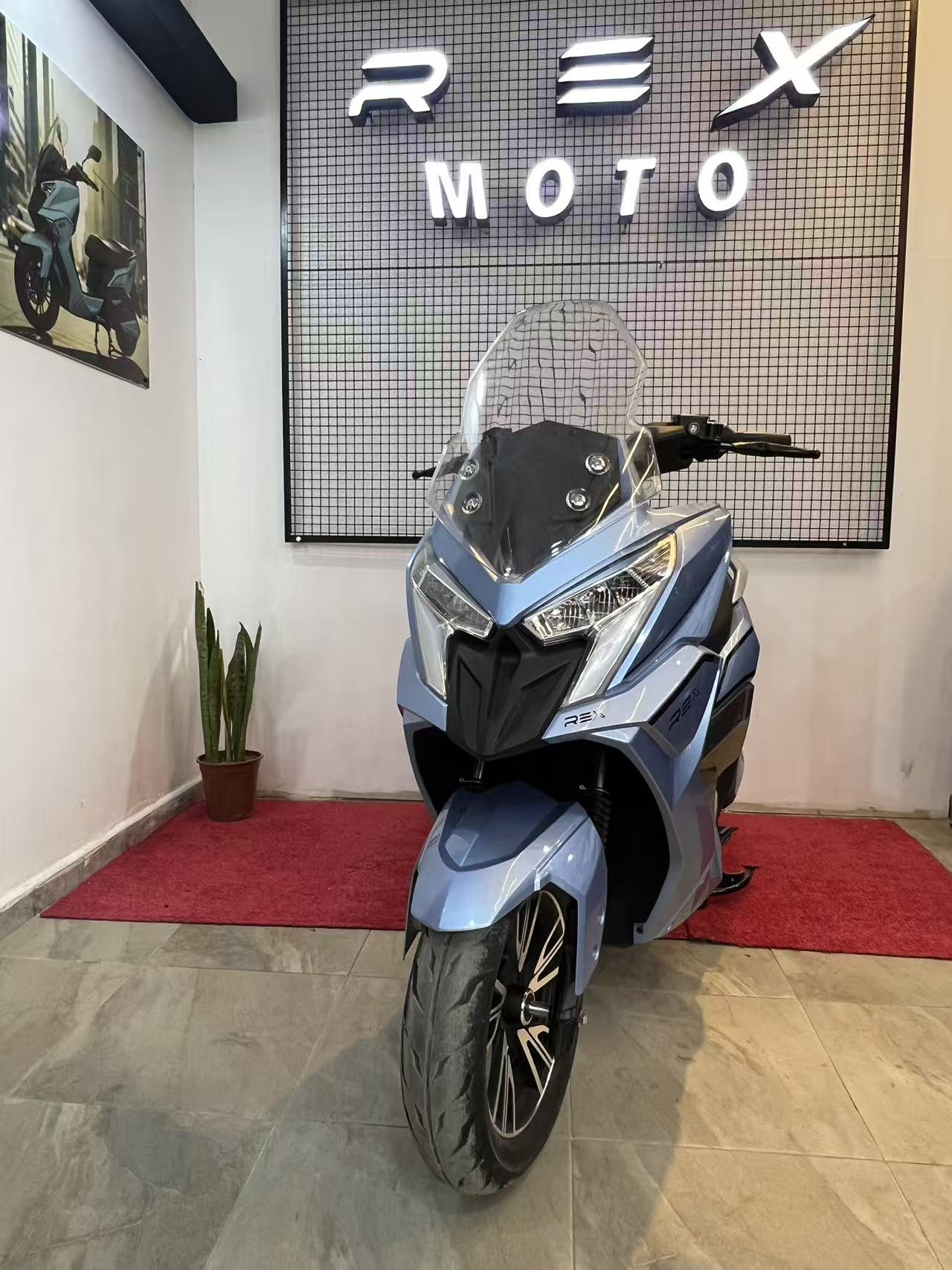 REX Z-MAX 2500 W